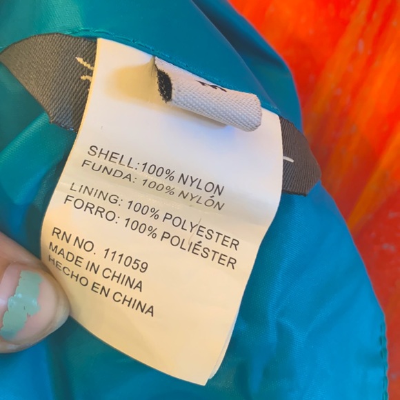 THE DAY HIKER RainCoat - Picture 12 of 12